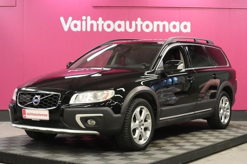 Käytetty Volvo XC70 Summum 181 HP (133 kW) 2015 Farmari