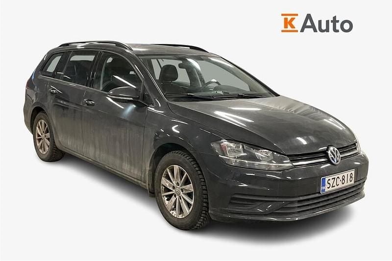 Käytetty VW Golf VII Trendline 116 HP (85 kW) 2020 Harmaa Farmari