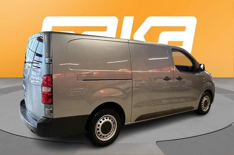 Käytetty Toyota Proace Edition 144 HP (105 kW) 2022 Tila-auto