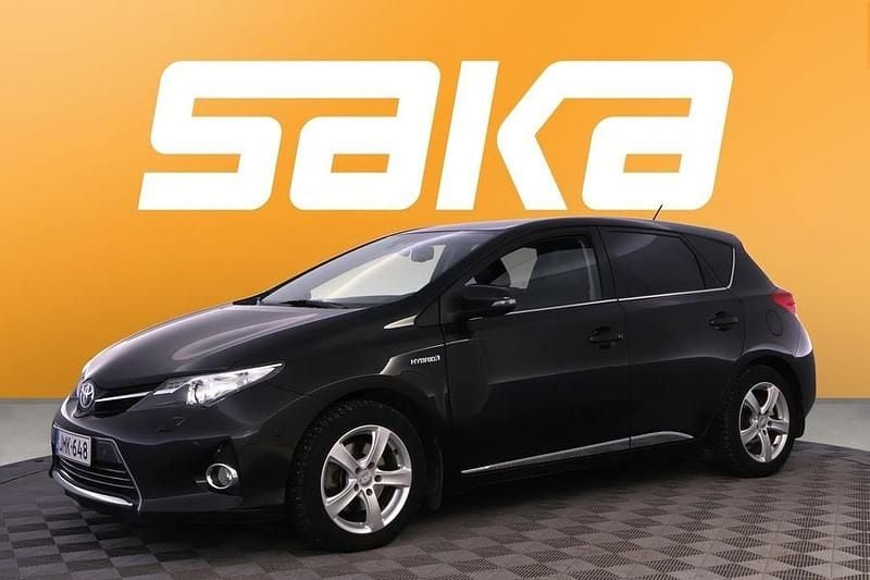 Käytetty Toyota Auris Hybrid Active 99 HP (72 kW) 2013 Farmari
