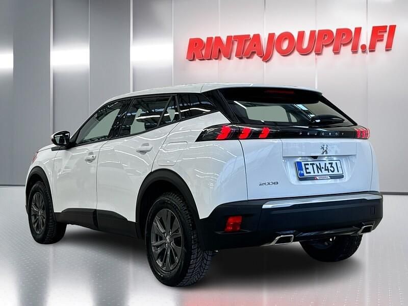Käytetty Peugeot 2008 Active 131 HP (96 kW) 2021 Katumaasturi