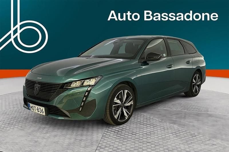 Käytetty 2023 Peugeot 308 SW Active Farmari | 24 880 € - Kuva 1/4