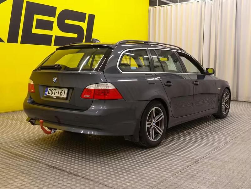 Käytetty BMW 520 177 HP (130 kW) 2008 Farmari