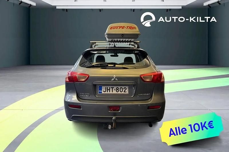 Käytetty Mitsubishi Lancer Sportback Invite 117 HP (86 kW) 2011 Harmaa Viistoperä