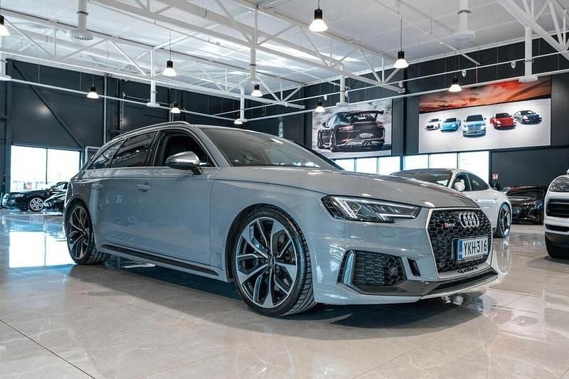 Käytetty Audi RS4 450 HP (330 kW) 2018 Farmari