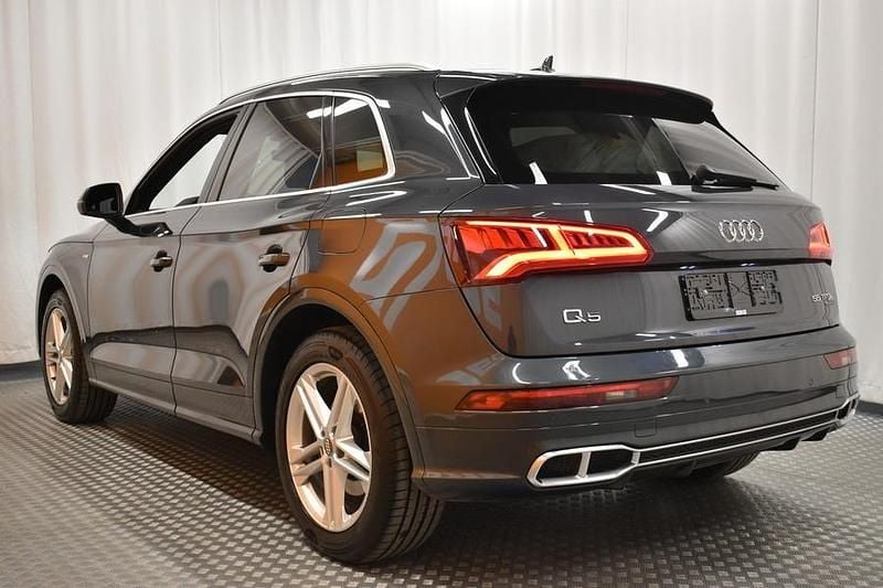 Käytetty Audi Q5 S-Line 367 HP (269 kW) 2020 Katumaasturi
