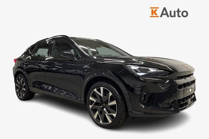 Musta Käytetty 2025 Cupra Formentor VZ Katumaasturi | 44 900 € - Kuva 1/4