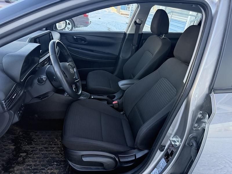 Käytetty Hyundai i20 Comfort 101 HP (74 kW) 2021 Ruskea Viistoperä