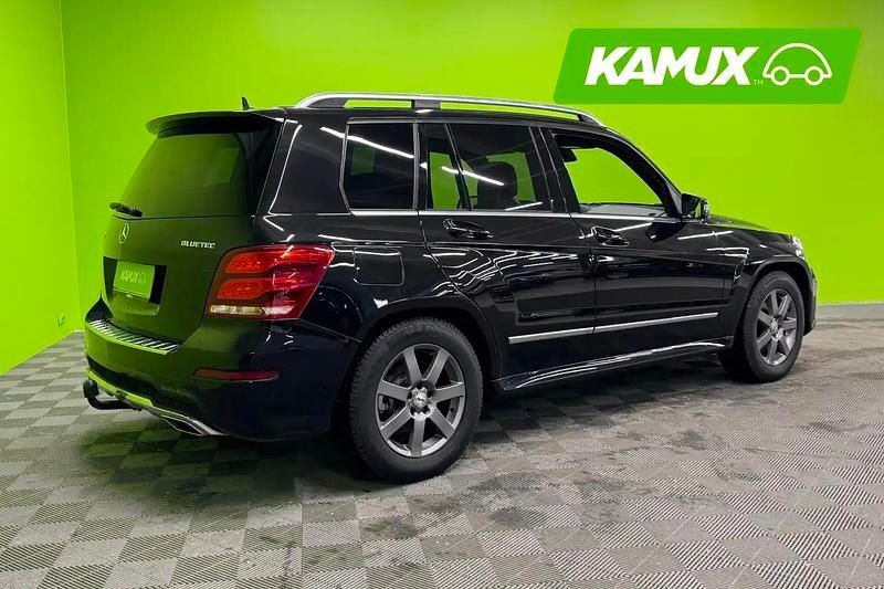 Käytetty Mercedes GLK250 AMG 204 HP (150 kW) 2015 Musta Katumaasturi