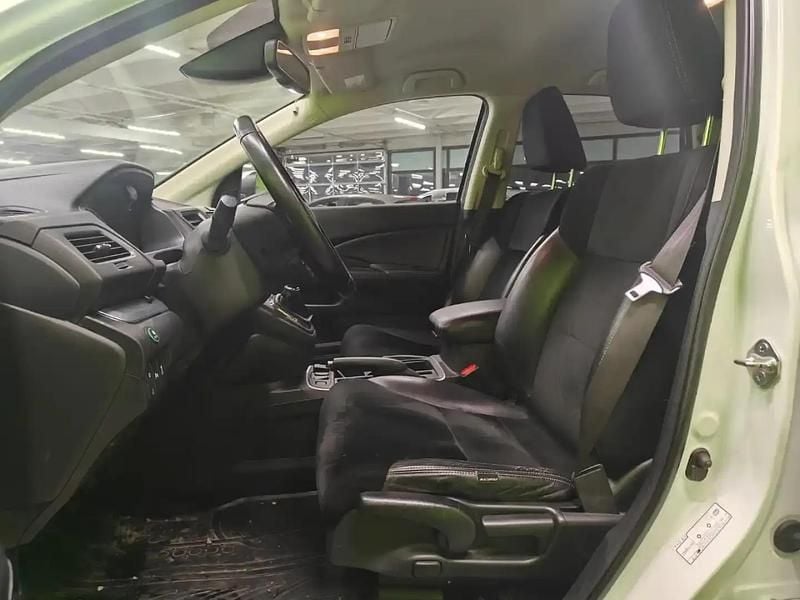 Käytetty Honda CR-V Lifestyle 160 HP (117 kW) 2017 Valkoinen Katumaasturi