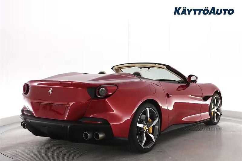 Käytetty Ferrari Portofino 843 HP (620 kW) 2024 Punainen Avoauto