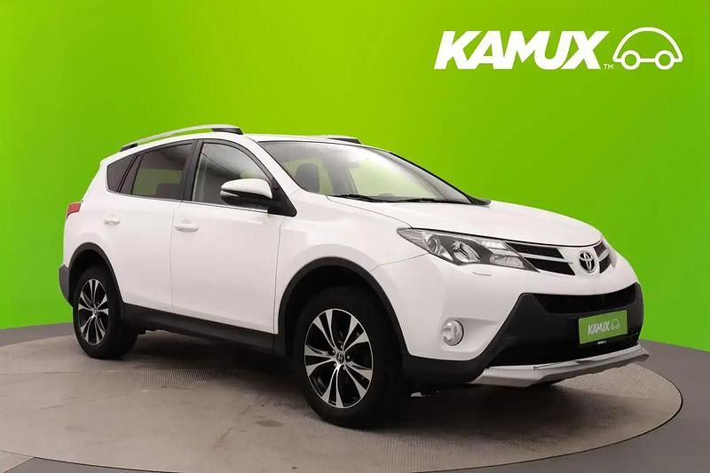 Valkoinen Käytetty 2015 Toyota RAV4 Multidrive S Katumaasturi | 22 280 € (Hyvä tarjous) - Kuva 1/4