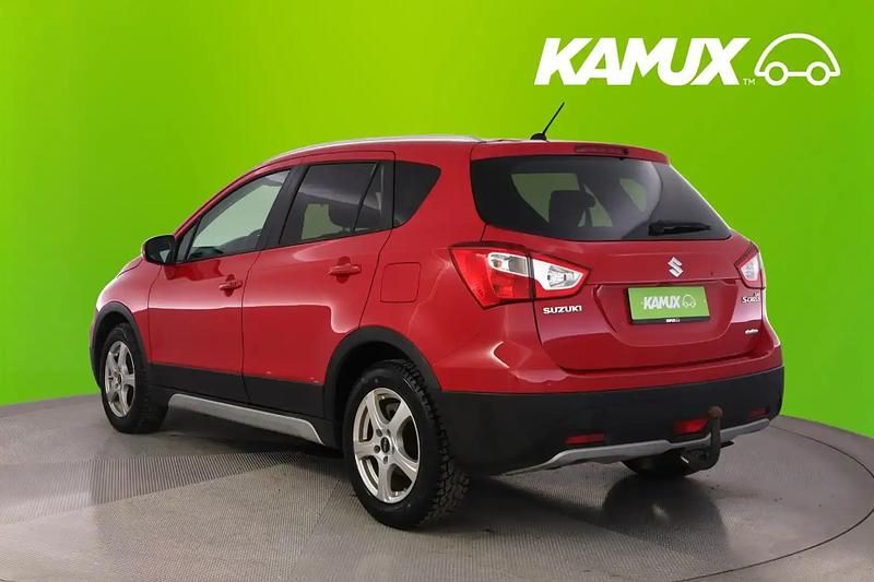 Käytetty Suzuki SX4 Comfort 120 HP (88 kW) 2016 Katumaasturi