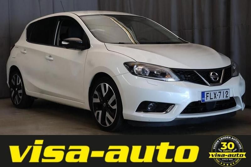 Valkoinen Käytetty 2015 Nissan Pulsar Tekna Viistoperä | 9 990 € (Hieman kallis) - Kuva 1/4