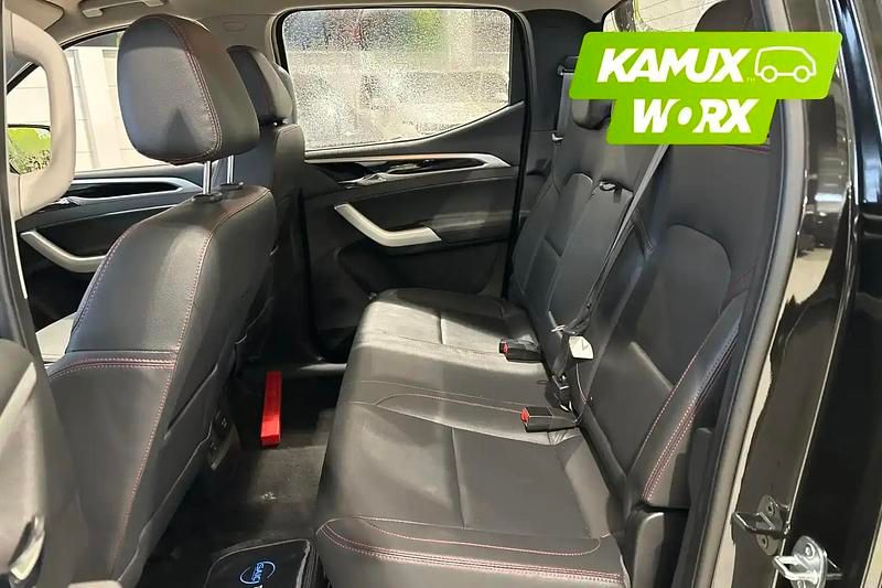 Käytetty Maxus e-T90 130 kW (177 HP) 2024 Musta Nouto