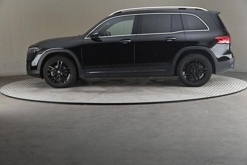 Käytetty Mercedes EQB350 Advanced Plus 214 kW (292 HP) 2023 Katumaasturi