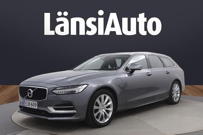 Käytetty 2019 Volvo V90 Momentum Farmari | 26 770 € (Hyvä tarjous) - Kuva 1/1