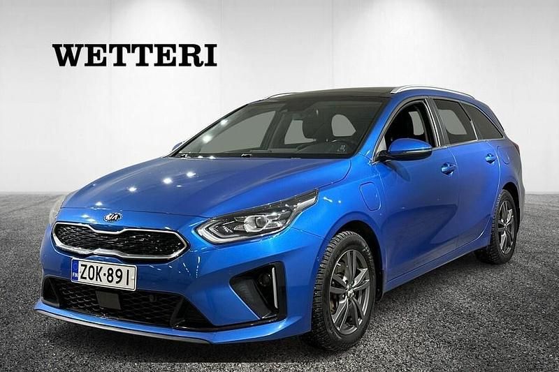 Käytetty Kia Ceed Sportswagon Premium 140 HP (102 kW) 2020 Sininen Farmari