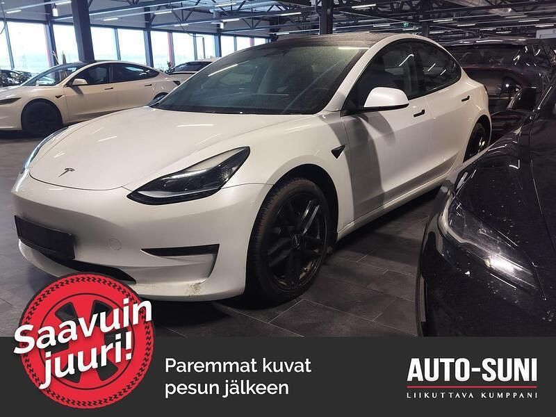 Käytetty Tesla Model 3 258 kW (351 HP) 2023 Sedan