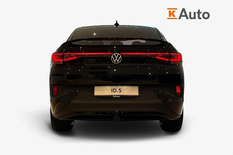 Uusi VW ID.5 GTX 246 kW (335 HP) 2026 Met. musta Katumaasturi