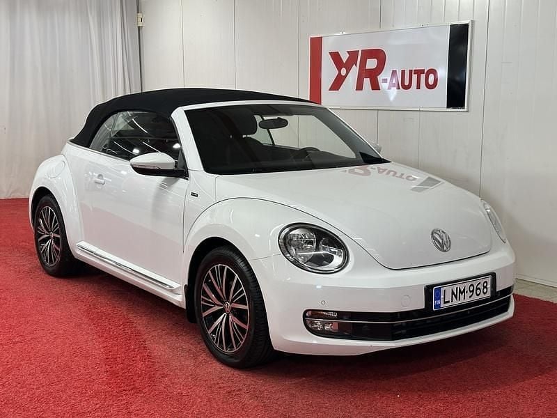 Käytetty VW Beetle Cabriolet Allstar 105 HP (77 kW) 2016 Avoauto