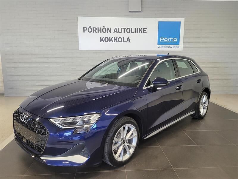 Uusi 2025 Audi A3 Sportback e-tron Viistoperä | 47 526 € (Perustarjous) - Kuva 1/4