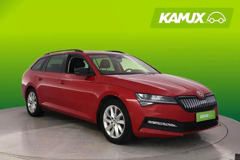 Käytetty Skoda Superb Style 156 HP (114 kW) 2023 Punainen Farmari