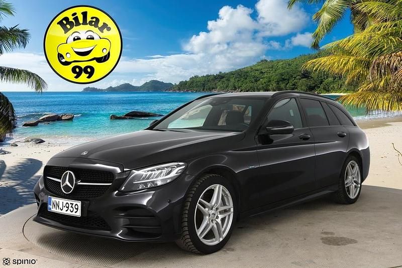 Käytetty 2021 Mercedes C300e AMG Farmari | 20 790 € (Perustarjous) - Kuva 1/3