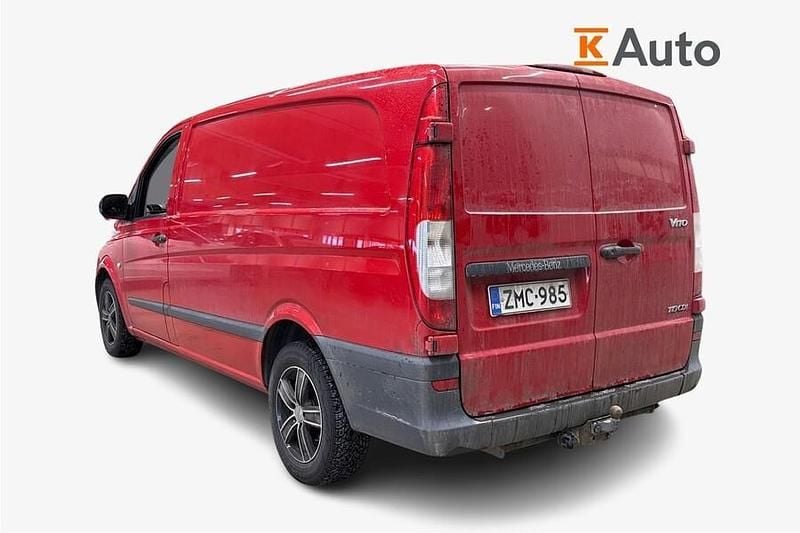 Käytetty Mercedes Vito 136 HP (100 kW) 2013 Punainen Van