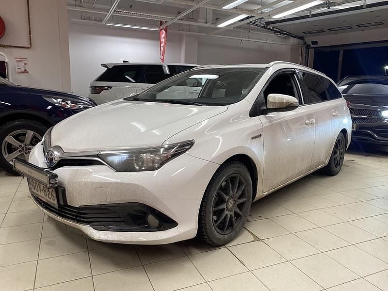Käytetty 2017 Toyota Auris Touring Sports Active Farmari | 14 480 € (Hyvä tarjous) - Kuva 1/3