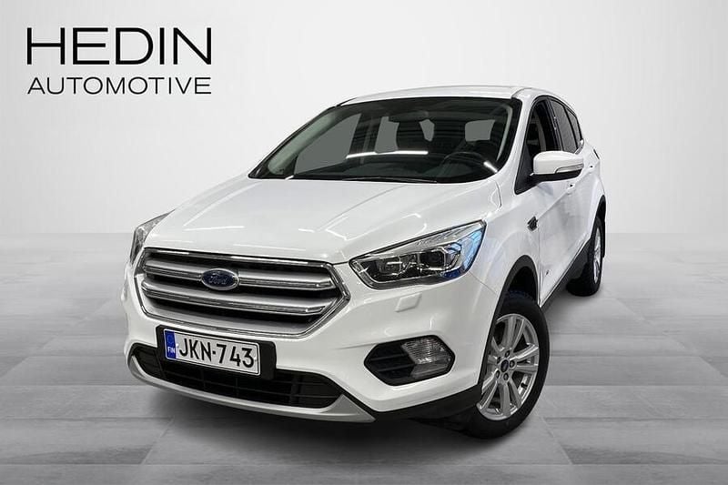 Valkoinen Käytetty 2017 Ford Kuga Titanium Katumaasturi | 13 500 € (Hyvä tarjous) - Kuva 1/2