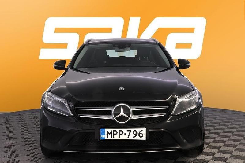 Käytetty Mercedes C300e Avantgarde Edition 320 HP (235 kW) 2020 Farmari