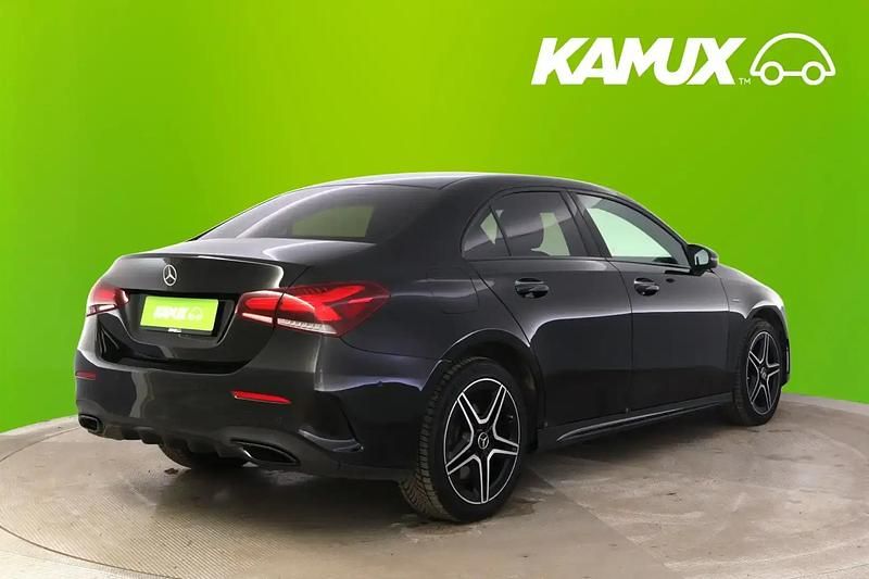 Käytetty Mercedes A250 AMG 160 HP (117 kW) 2020 Musta Sedan