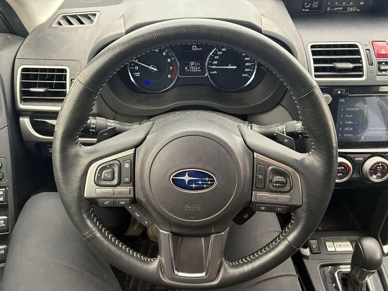 Käytetty Subaru Forester 150 HP (110 kW) 2017 Katumaasturi