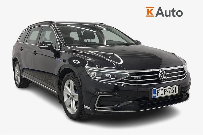 Käytetty VW Passat Business 218 HP (160 kW) 2021 Musta Farmari
