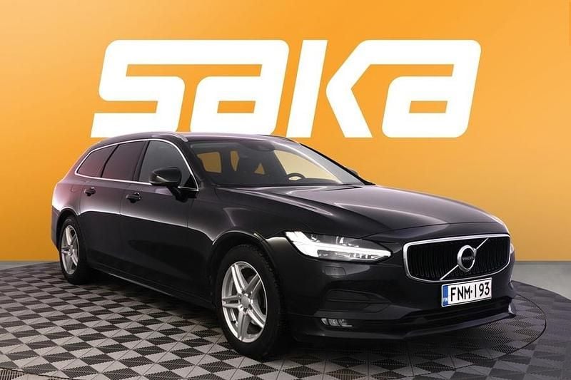 Käytetty Volvo V90 Business Edition 190 HP (139 kW) 2019 Farmari