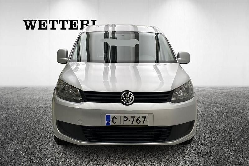 Käytetty VW Caddy Trendline 102 HP (75 kW) 2012 Harmaa Tila-auto