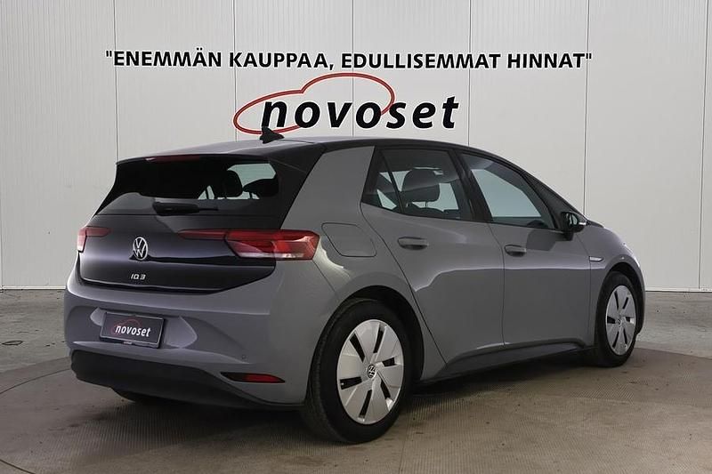 Käytetty VW ID.3 Pure 107 kW (146 HP) 2021 Harmaa Viistoperä