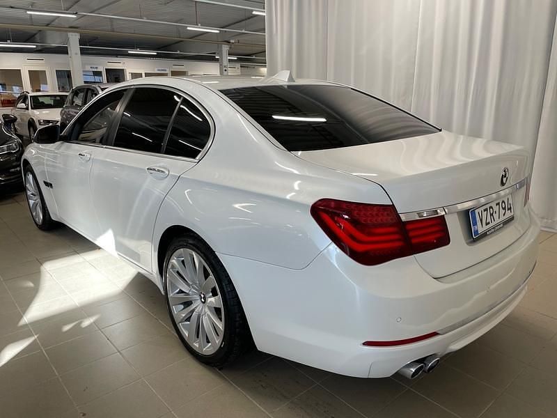 Käytetty BMW 730 258 HP (189 kW) 2012 Valkoinen Sedan