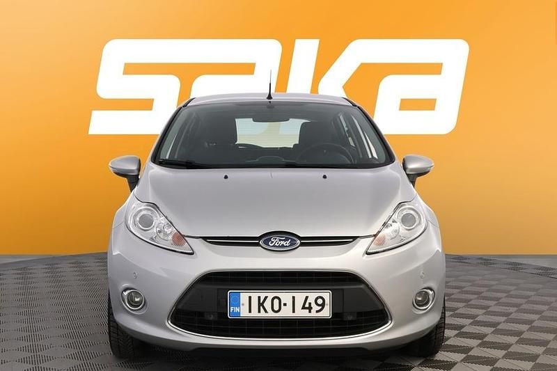Käytetty Ford Fiesta Titanium 97 HP (71 kW) 2012 Viistoperä