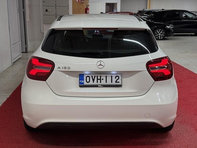 Käytetty Mercedes A160 Business 102 HP (75 kW) 2016 Viistoperä