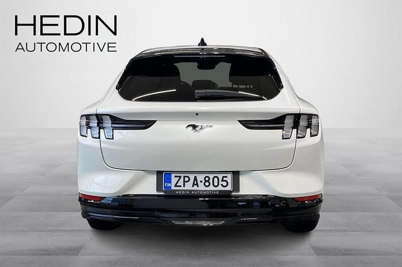 Käytetty Ford Mustang Mach-E Premium 216 kW (294 HP) 2025 Valkoinen Katumaasturi