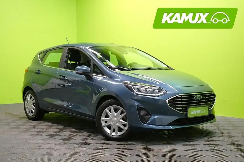 Sininen Käytetty 2023 Ford Fiesta Titanium Sedan | 14 890 € (Perustarjous) - Kuva 1/4