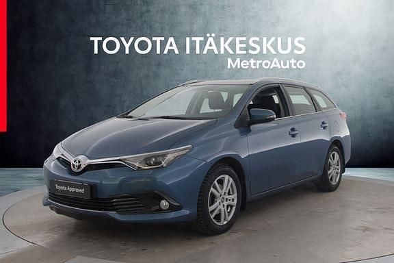 Käytetty Toyota Auris Touring Sports Active 116 HP (85 kW) 2017 Met. sininen Farmari