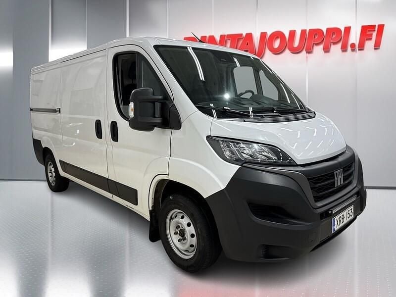 Valkoinen Käytetty 2022 Fiat Ducato Van | 18 590 € - Kuva 1/3