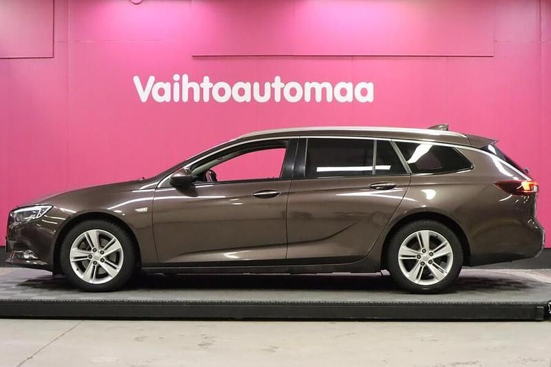 Käytetty Opel Insignia Innovation 136 HP (100 kW) 2018 Farmari