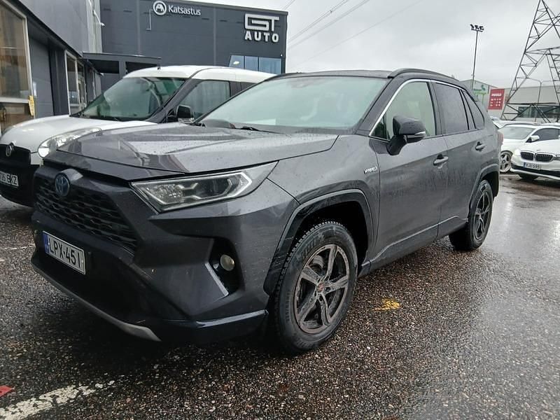 Käytetty 2019 Toyota RAV4 Hybrid Style Katumaasturi | 27 490 € (Perustarjous) - Kuva 1/3