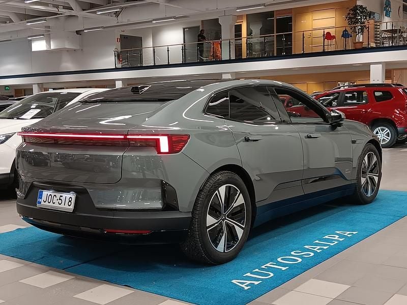 Uusi Polestar 4 Long Range Dual motor 11 kW (15 HP) 2026 Katumaasturi