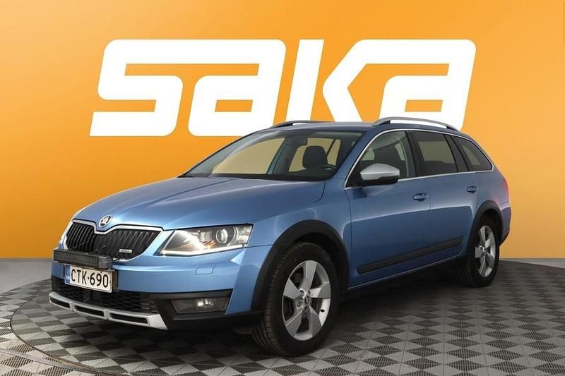 Käytetty Skoda Octavia 184 HP (135 kW) 2015 Viistoperä