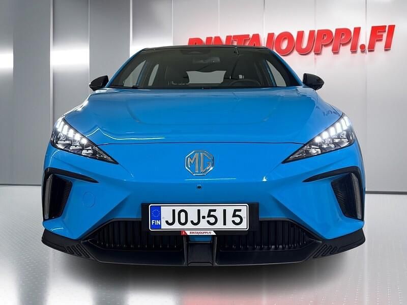 Käytetty MG MG4 EV Luxury 150 kW (204 HP) 2023 Viistoperä
